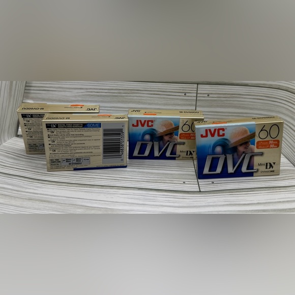 4 NEW JVC Mini dvc 60 Cassette Tape - Picture 2 of 6